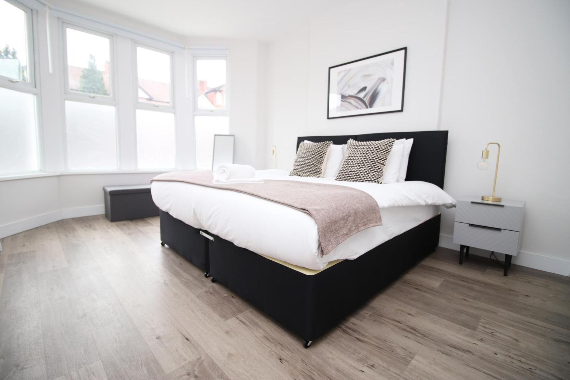 Large 5 Bedroom House - Harlequin Gardens By Ty Sa Cardiff Exterior foto